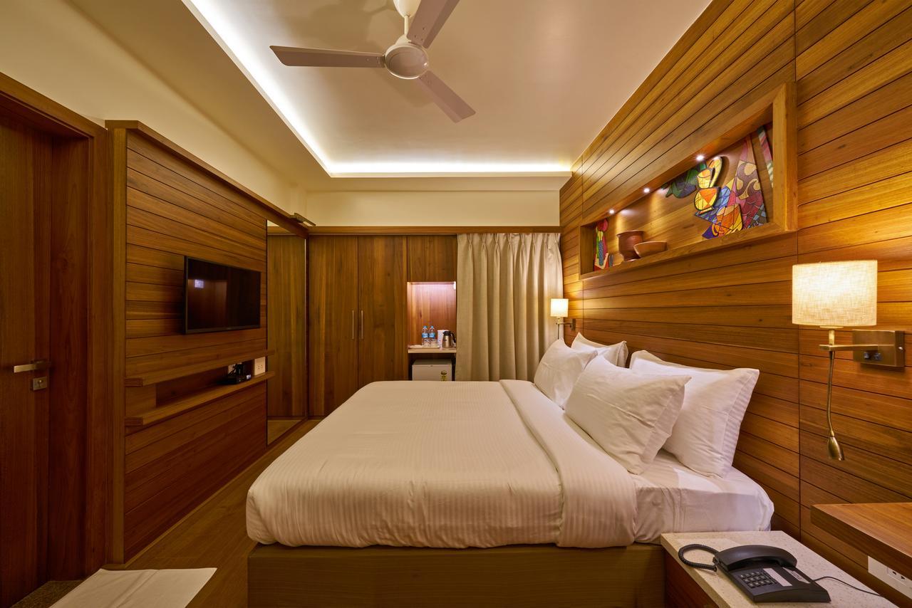 Hotel Atharv Top Rated Business Hotel In Kolhapur Ngoại thất bức ảnh