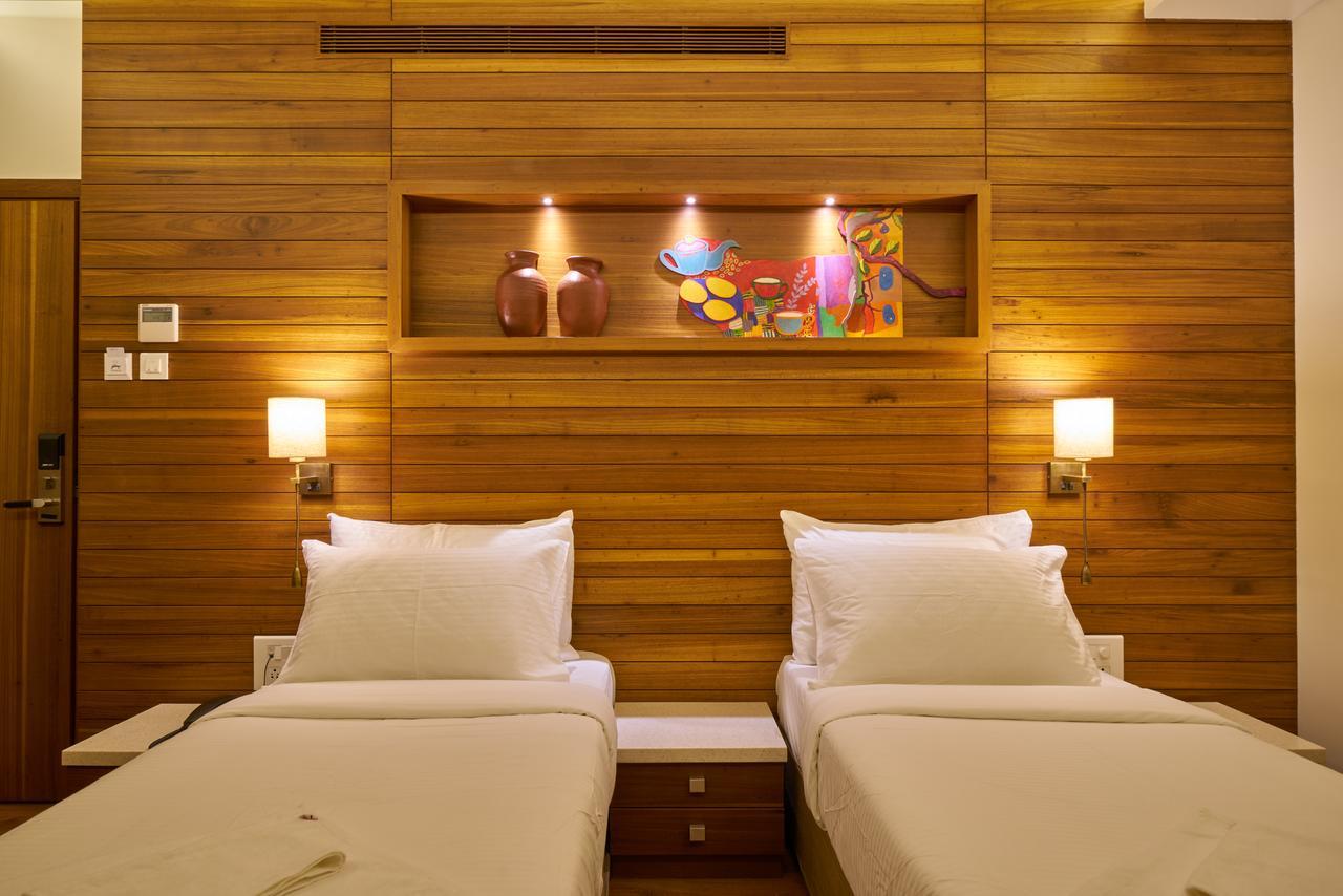 Hotel Atharv Top Rated Business Hotel In Kolhapur Ngoại thất bức ảnh