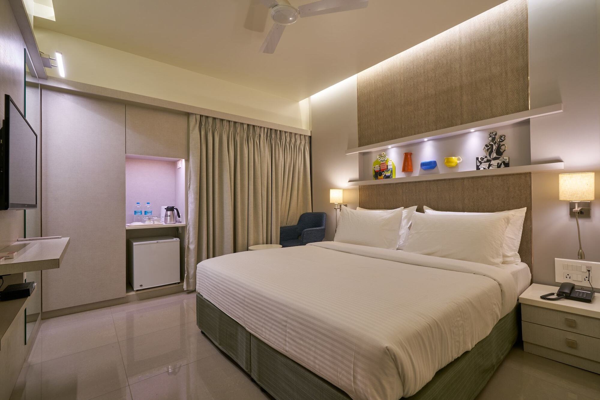 Hotel Atharv Top Rated Business Hotel In Kolhapur Ngoại thất bức ảnh